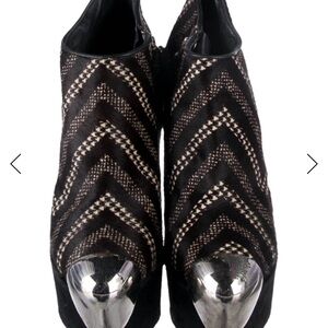 Giuseppe Zanotti Black and Silver Patterned Wedges